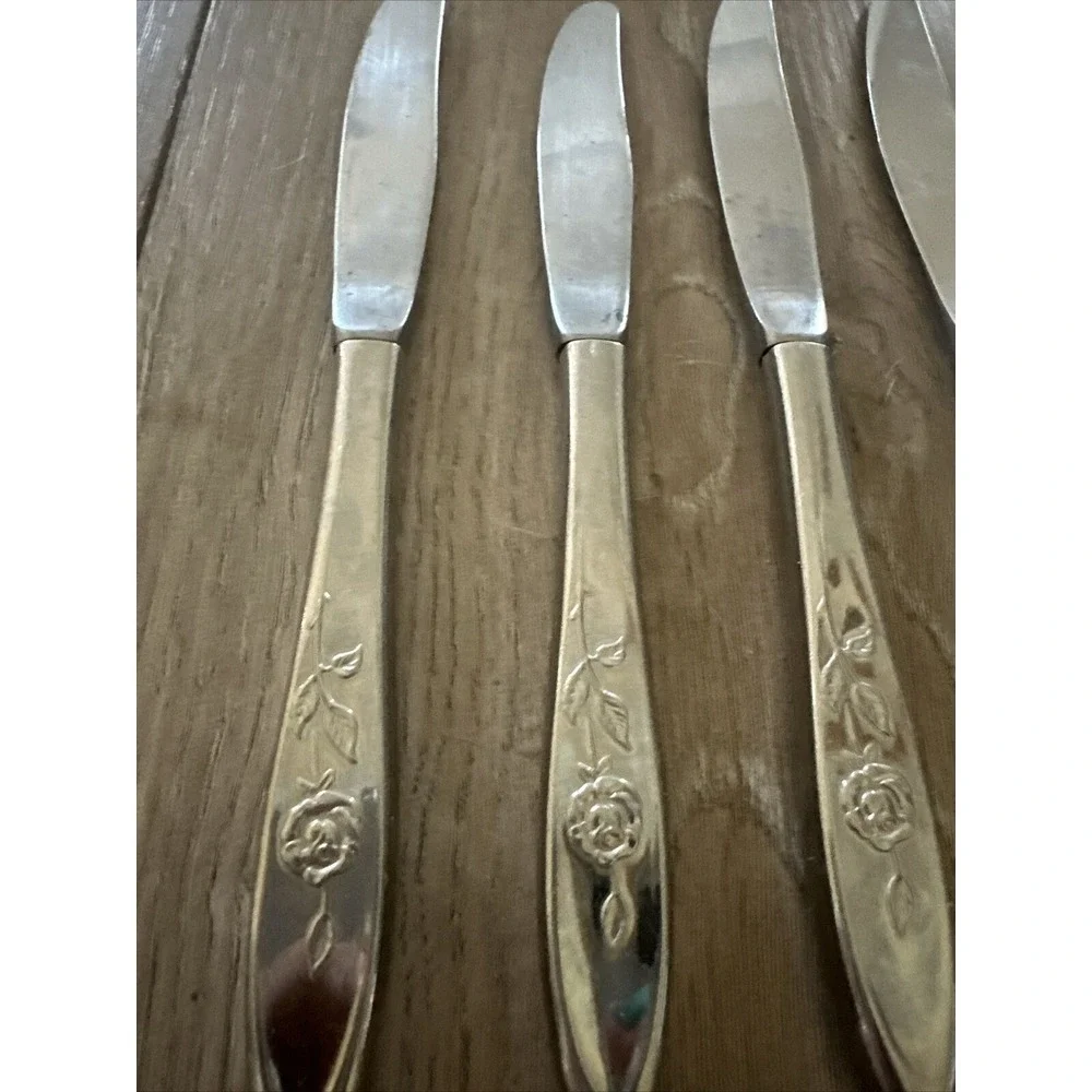MY ROSE 4 Dinner Knives Oneida‎ Community Stainless Flatware